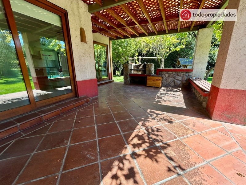 Exclusiva Casa en Condominio Piedra Roja