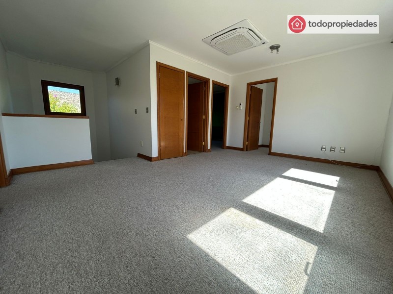 Exclusiva Casa en Condominio Piedra Roja