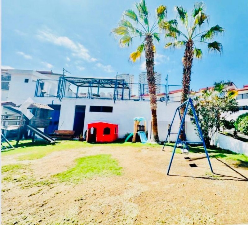 Casa Amoblada 4D/4B en Condominio, Gc Incluido y Piscina