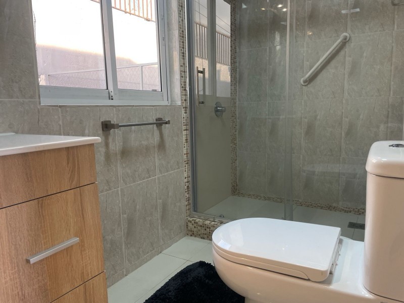 Casa Amoblada 4D/4B en Condominio, Gc Incluido y Piscina
