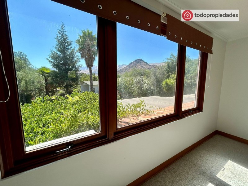 Exclusiva Casa en Condominio Piedra Roja