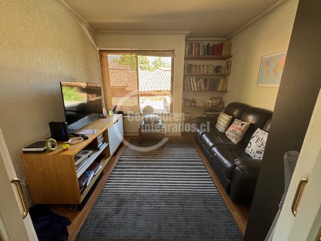Casa en Venta de 7 Dorm. en las Condes
