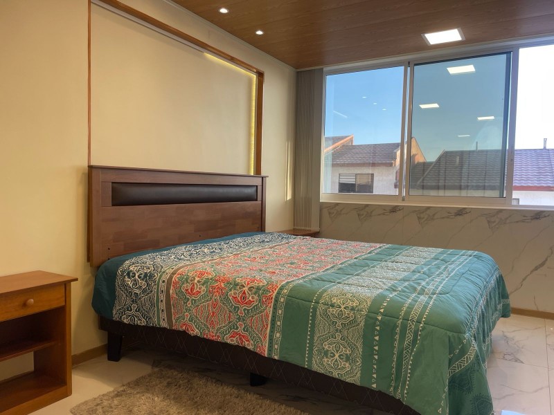 Casa Amoblada 4D/4B en Condominio, Gc Incluido y Piscina