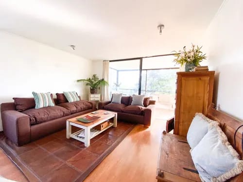 Amplio Departamento Con Vista Despejada