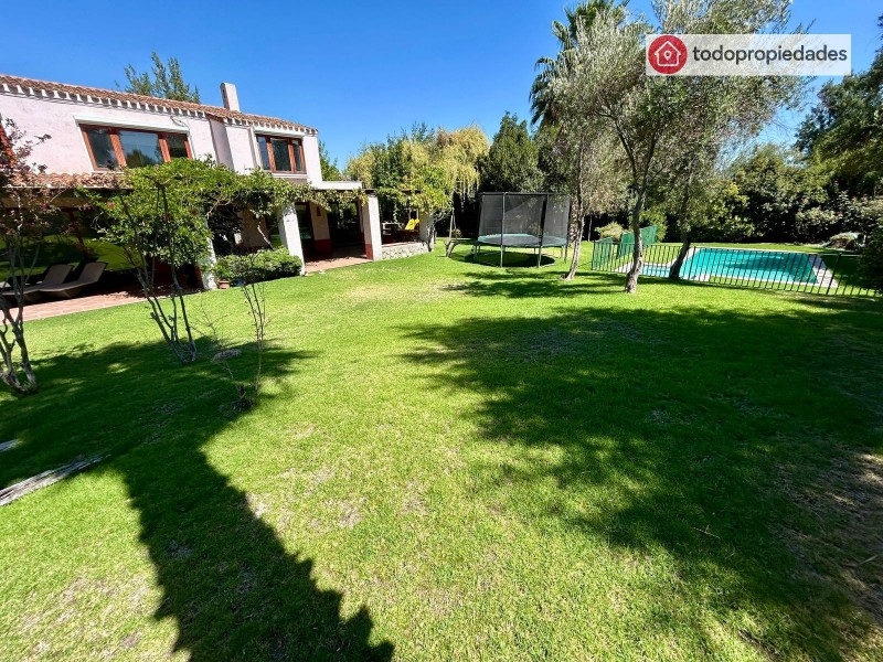 Exclusiva Casa en Condominio Piedra Roja