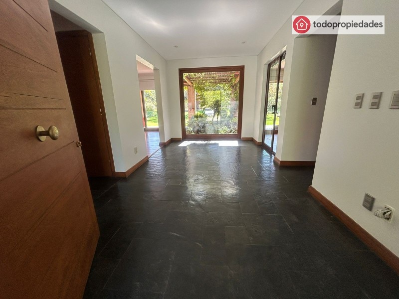 Exclusiva Casa en Condominio Piedra Roja