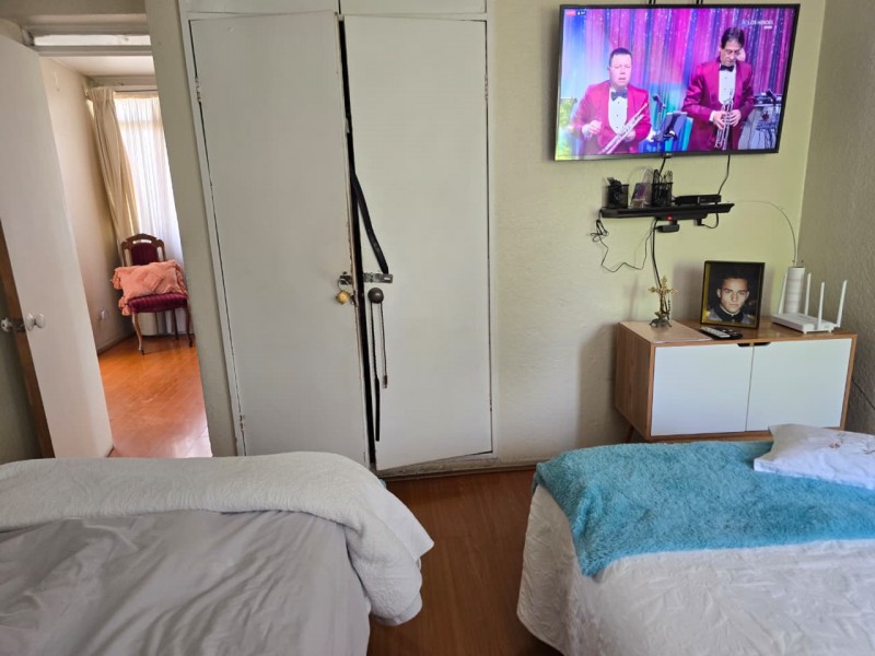 Oportunidad Casa en Condominio Recién Remodelada