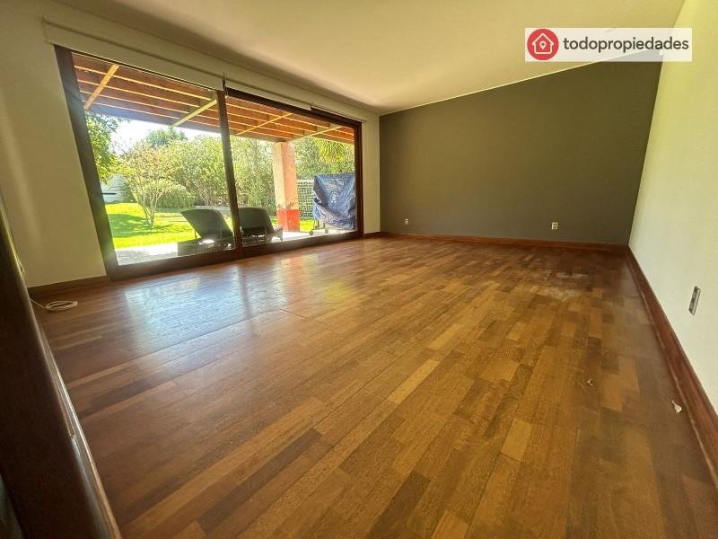 Exclusiva Casa en Condominio Piedra Roja