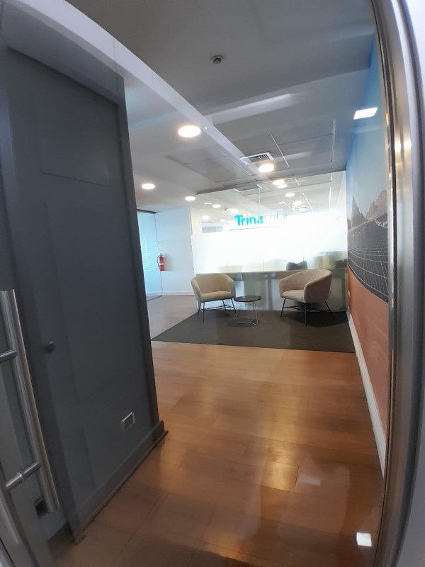 Arrienda Oficina en Edificio World Trade Center, las Condes
