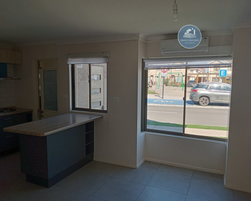 Arriendo Casa 3D3B Condominio ,padre Hurtado