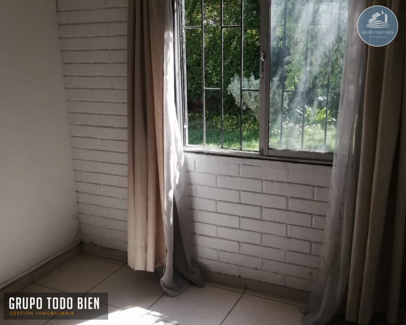 Venta Casa Familiar de 2 Pisos – 142 M² .villa los Héroes,