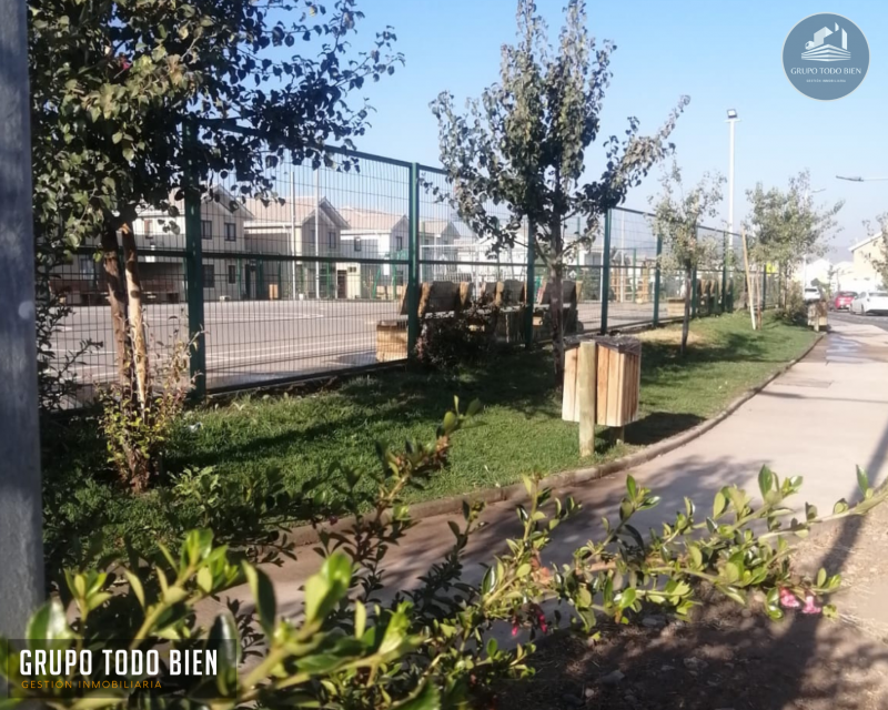 Vive Donde Tu Familia Merece Crecer.padre Hurtado