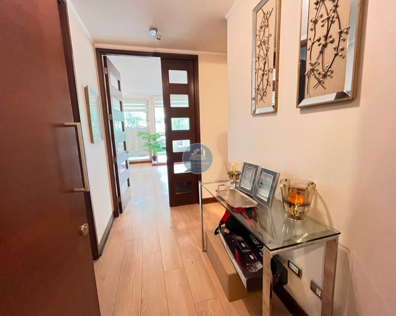 Vende Dpto 3D 3B 142 Mts2, las Condes