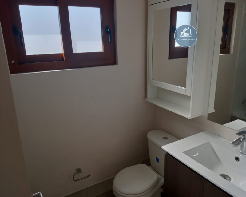 Arriendo Casa 3D3B Condominio ,padre Hurtado