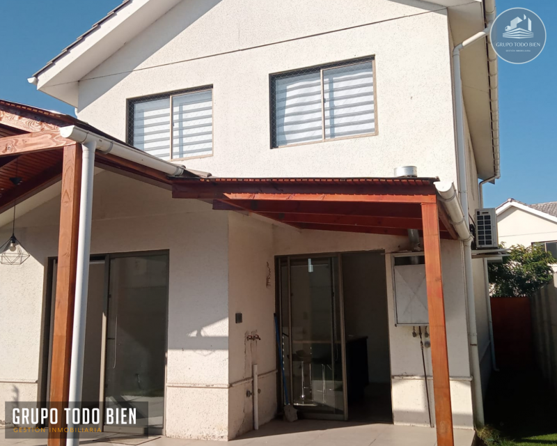 Arriendo Casa Aislada 3D 3B, Estac. Condominio