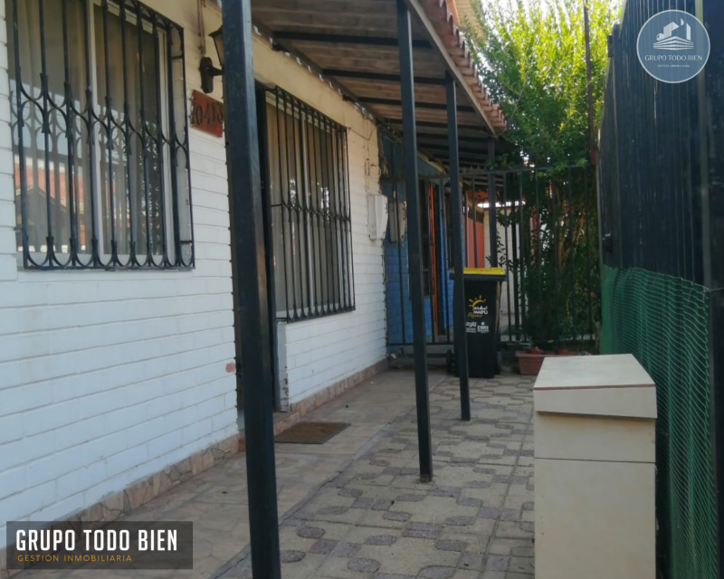 Venta Casa Familiar de 2 Pisos – 142 M² .villa los Héroes,