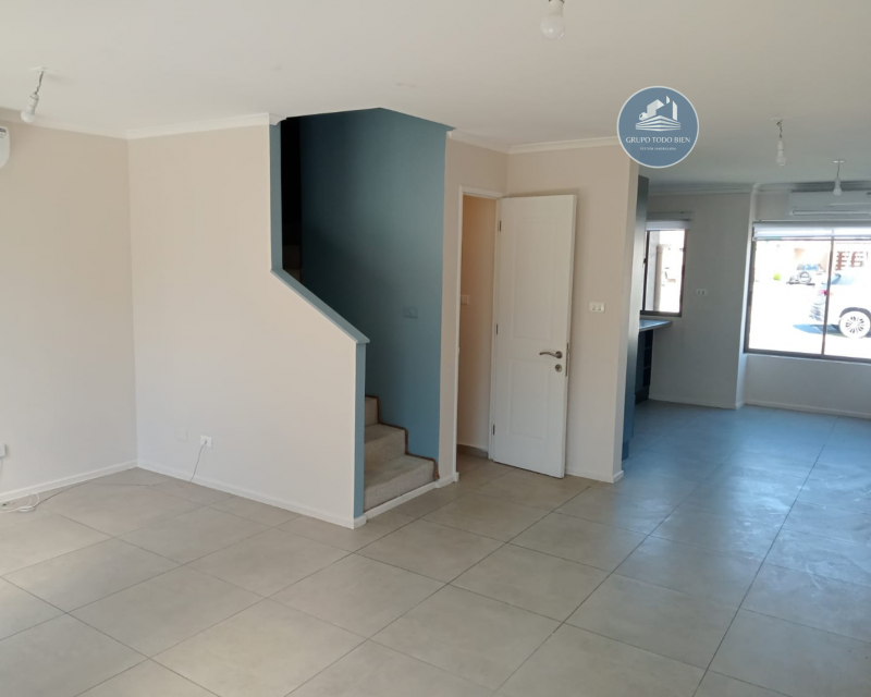 Arriendo Casa 3D3B Condominio ,padre Hurtado