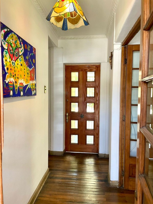 Hermosa Casa Con Gran Terreno en Independencia