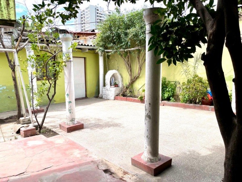 Hermosa Casa Con Gran Terreno en Independencia