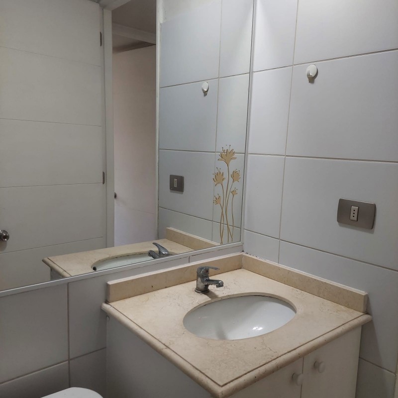 Lindo Depto de 2 Dorm 1 Baño en Metro Parque Almagro