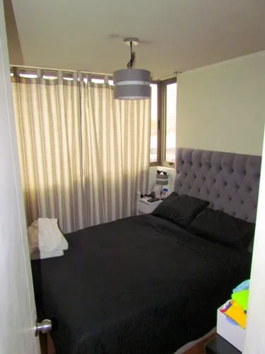 Depto en Venta de 2 Dorm en Metro Santa Ana