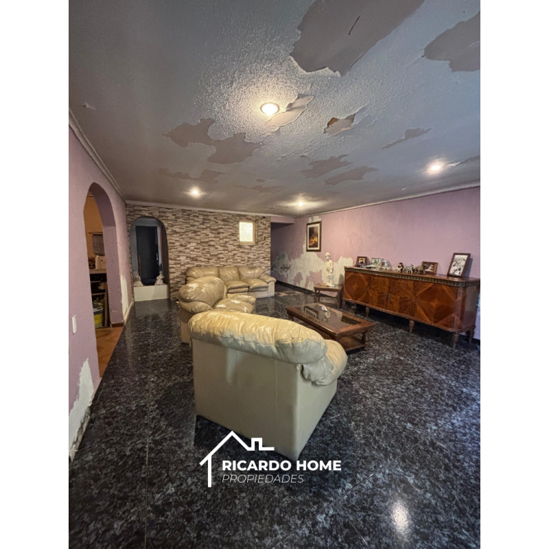 Casa Comercial y Habitacional en Venta