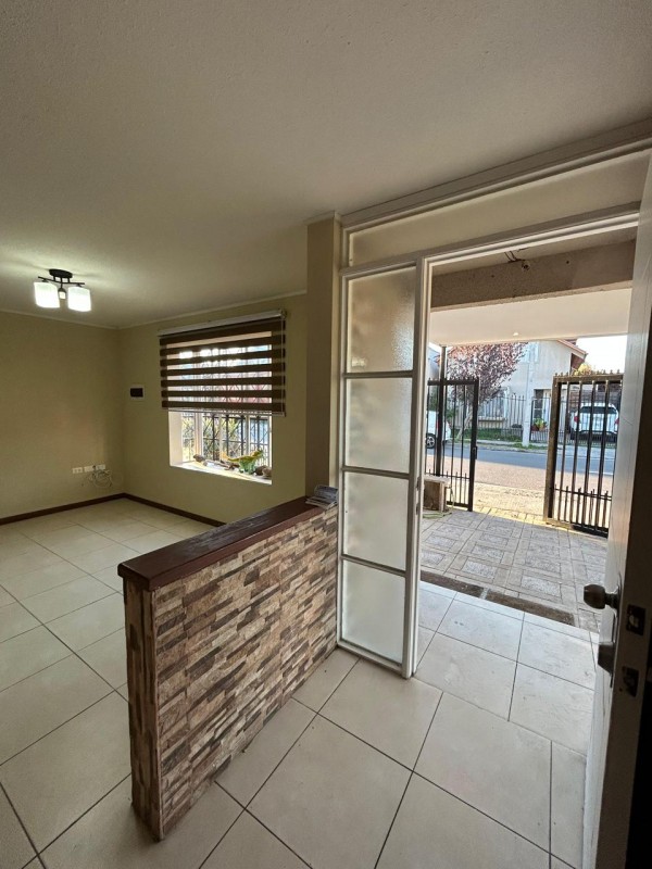 Vendemos Casa Esquina en Villa Flores del Pucará - Surpte