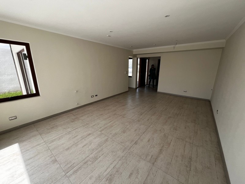 Arrendamos Moderna Casa en las Rastras - Camino Al Cerro