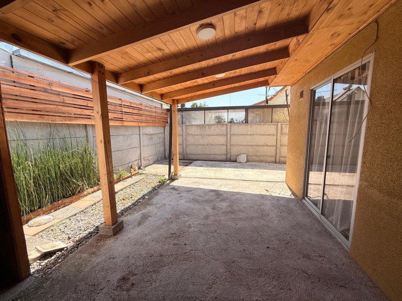 Arrendamos Hermosa Casa Frente A Utal - Villa Doña Josefa