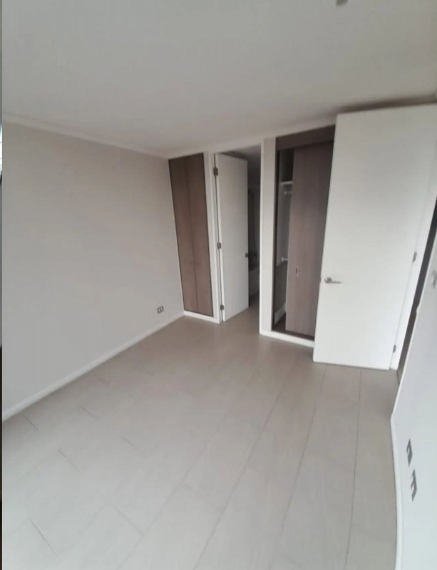 Arriendo Departamento en Estación Central - Metro Ecuador