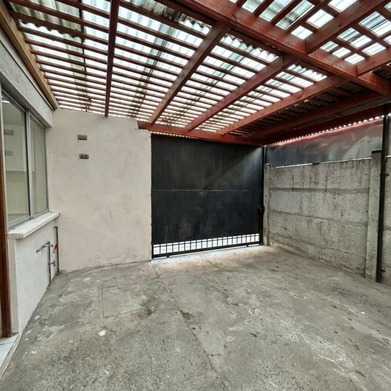 Vendemos Casa Esquina en Villa Flores del Pucará - Surpte