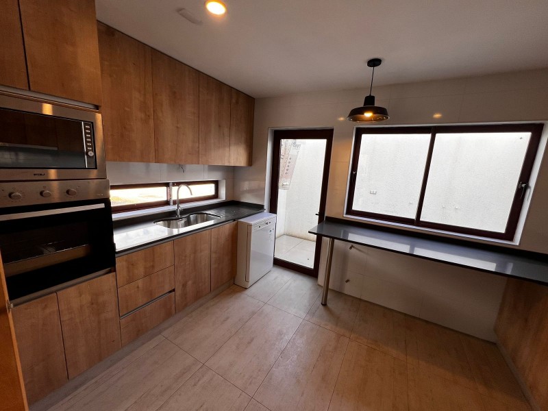 Arrendamos Moderna Casa en las Rastras - Camino Al Cerro