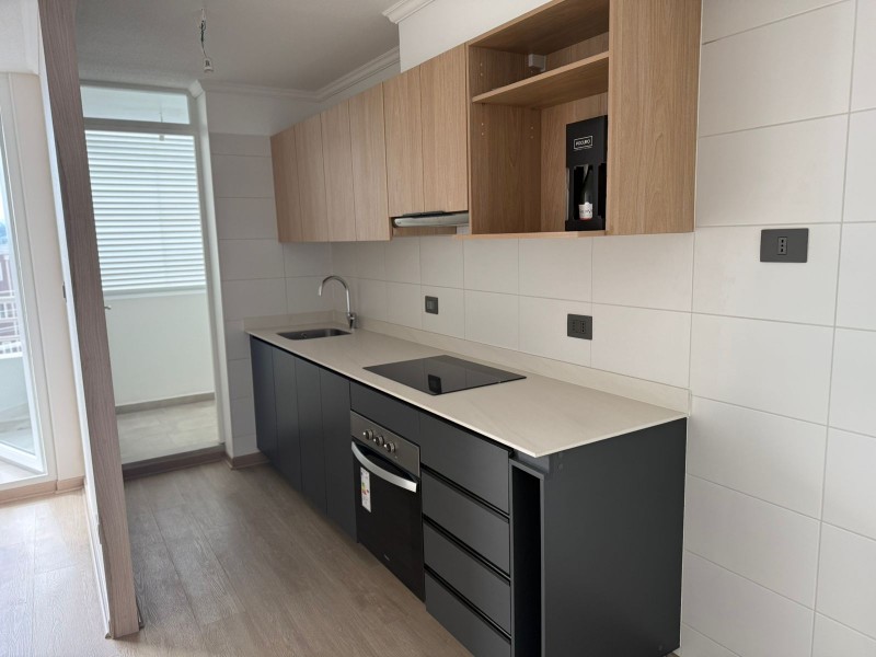 Arrendamos Moderno Departamento Amoblado en Altos de Lircay