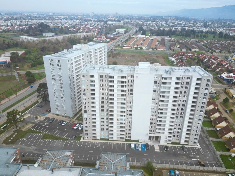 Fotografía de Arrendamos Moderno Departamento Amoblado en Altos de Lircay
