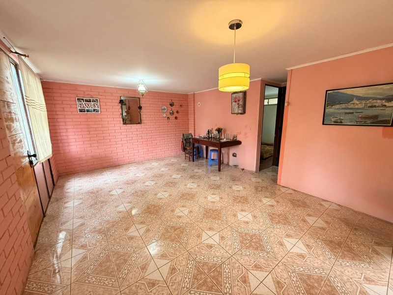 Vendemos Casa Esquina en Villa Manquehua - Sur Poniente