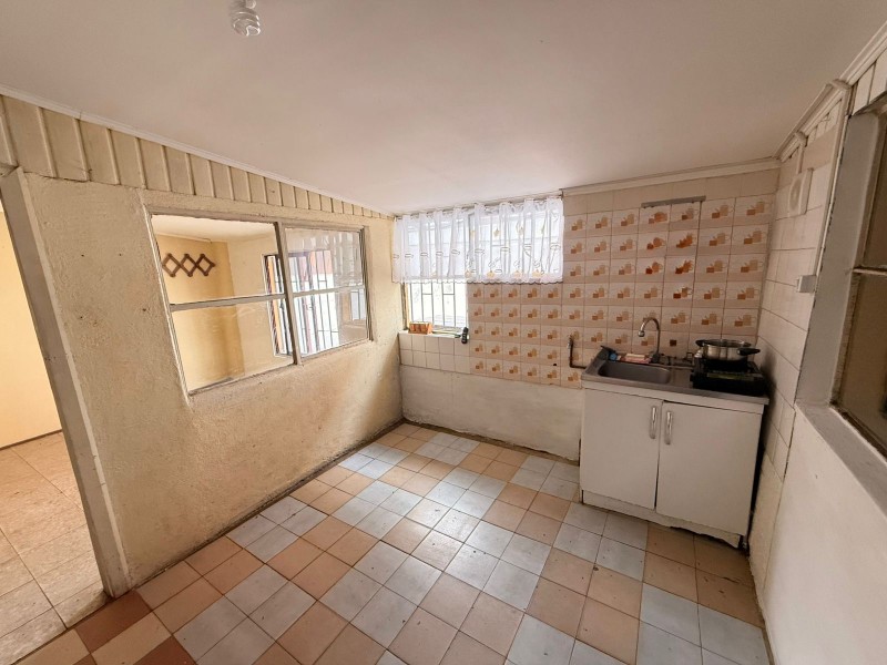 Vendemos Casa Esquina en Villa Manquehua - Sur Poniente
