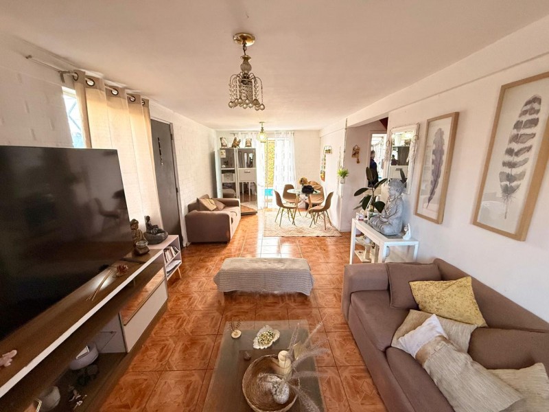 Hermosa Casa Con Piscina en San Jose de la Florida Talca