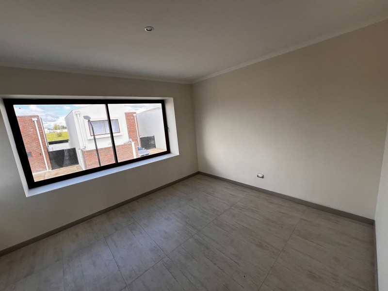 Arrendamos Moderna Casa en las Rastras - Camino Al Cerro