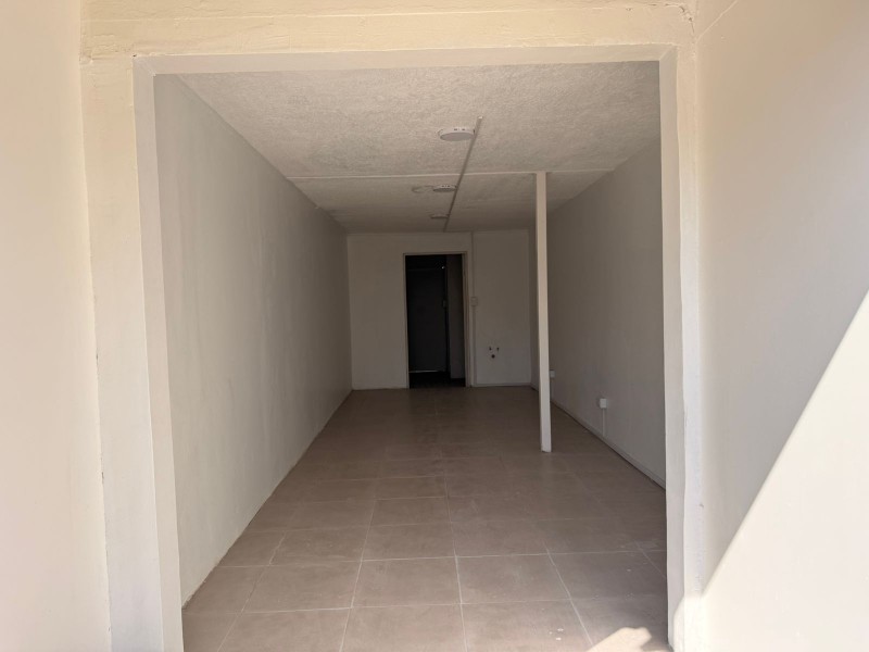 Arrendamos Local Comercial en Avda 5 Poniente Talca