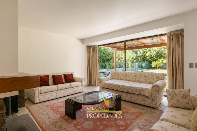 Casa en Venta - Lo Barnechea