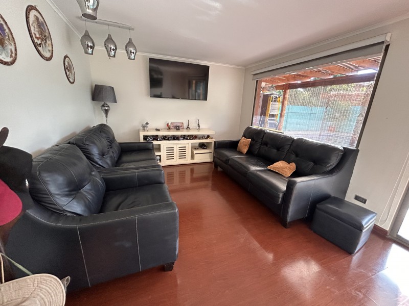 Casa en Arriendo en Valle Araucarias Linderos Buin