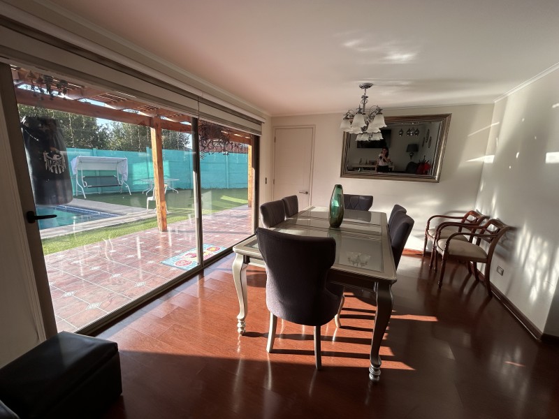 Casa en Arriendo en Valle Araucarias Linderos Buin