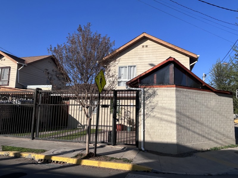 Hermosa Casa Aislada en los Parronales