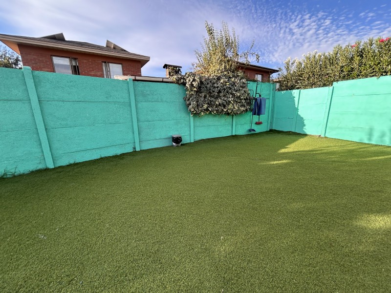 Casa en Arriendo en Valle Araucarias Linderos Buin