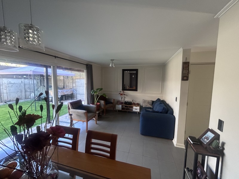 Hermosa Casa Aislada en los Parronales