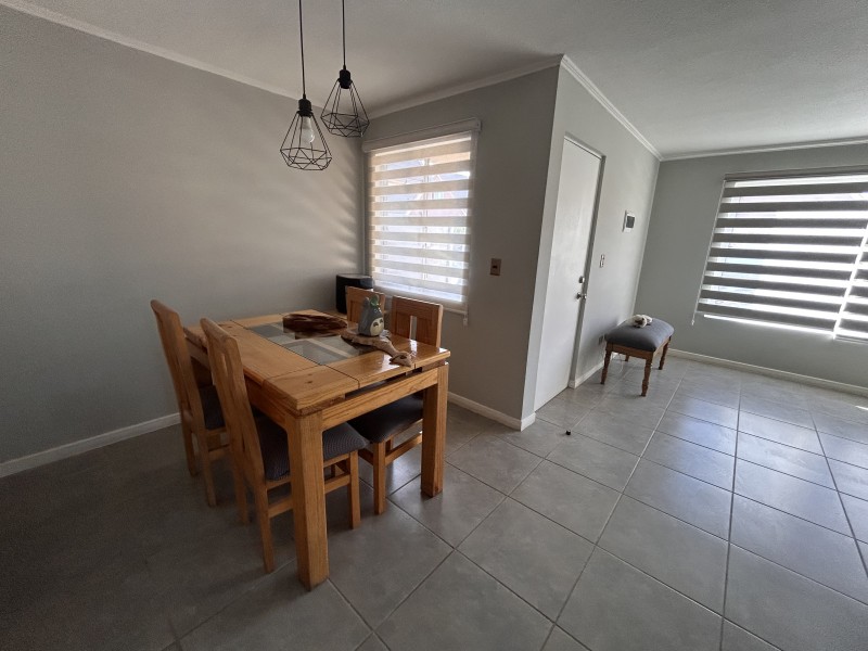 Casa en Arriendo en Condominio Alto Buin Iv