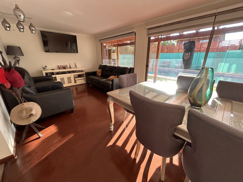 Casa en Arriendo en Valle Araucarias Linderos Buin