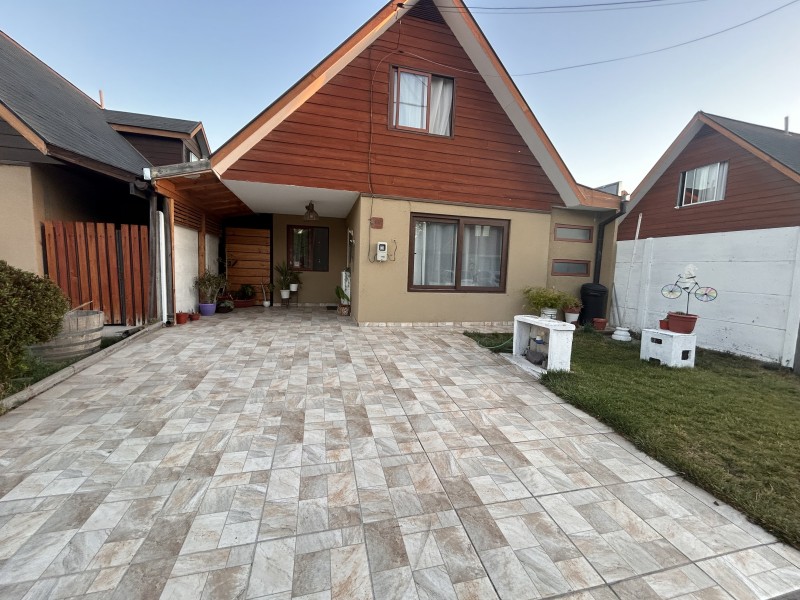 Casa en Arriendo en Condominio Alto Buin Iii