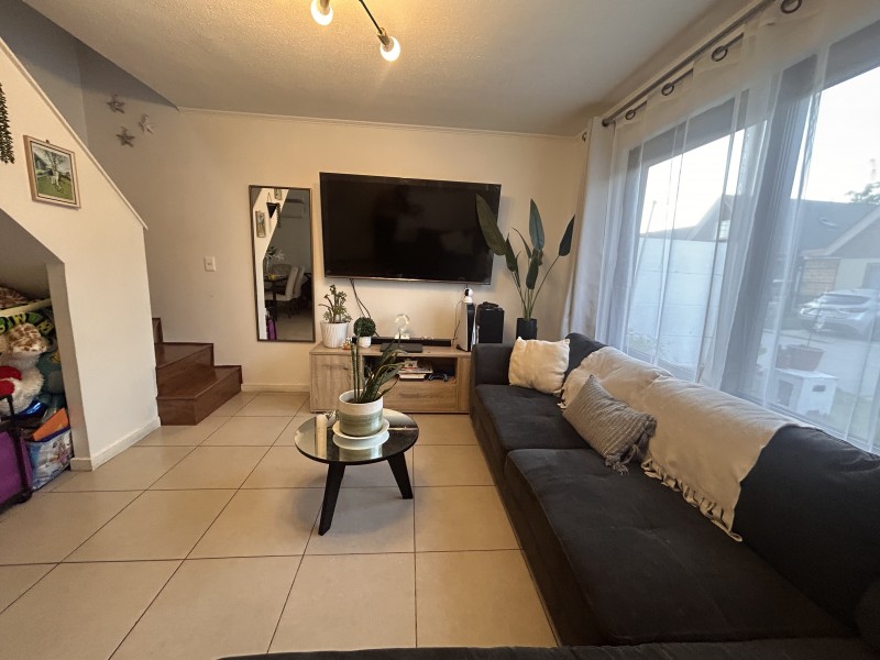 Casa en Arriendo en Condominio Alto Buin Iii