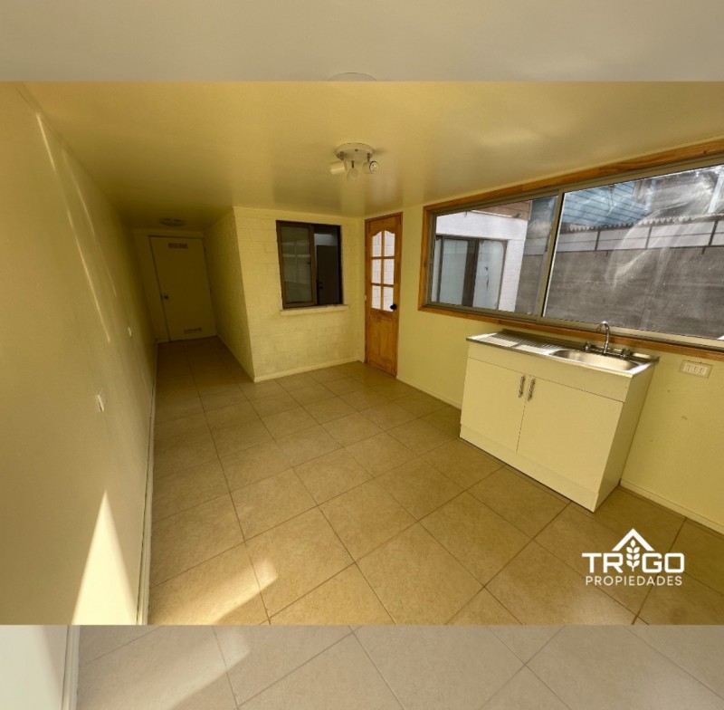 Arriendo Villa Alegre